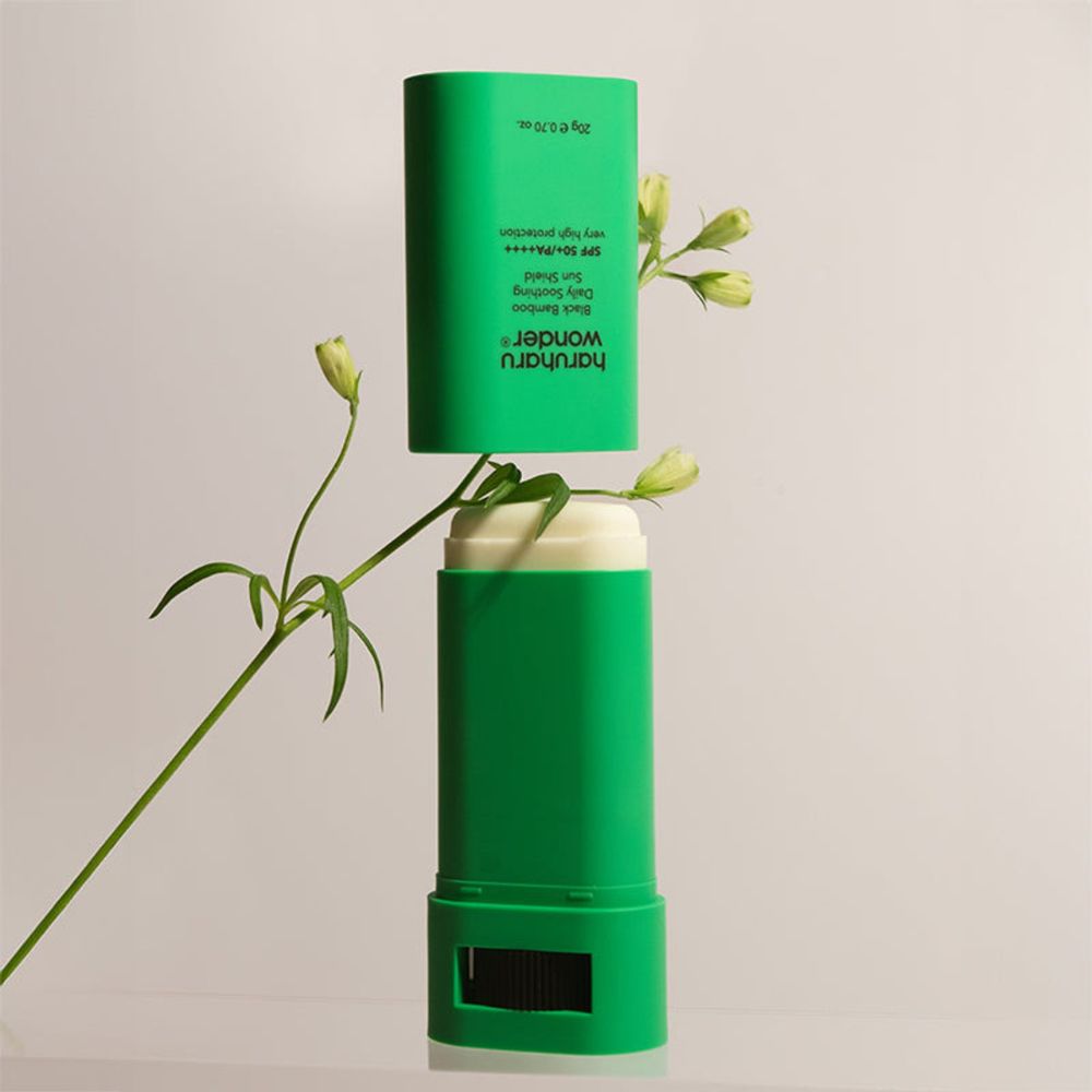 Black Bamboo Daily Soothing Sun Shield SPF50+ Pa++++ - Image 4